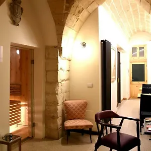 la-monaca-salentina-bb.lecce-hotels.com/